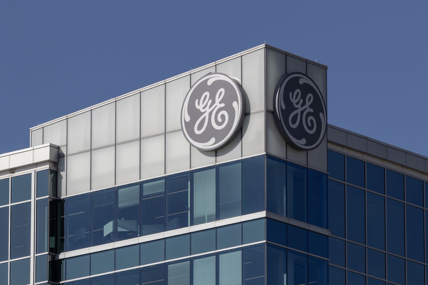 WHAT SETS APART GE SPEEDTRONICS MARK IV AND MARK V IN TURBIN
